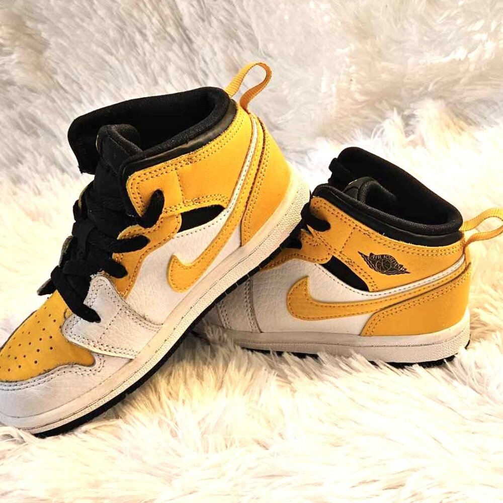 Air Jordans High Top Children Size 10 Yellow, Black and White